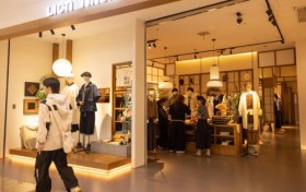 聚势向新 行稳致远 “断崖式”降温激活冬装市场，瑞安吾悦广场迎来“暖经济”